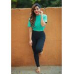 Ashu Reddy Instagram - Don't stop until you're proud of yourself 🙋🏻‍♀️♥️ #ashureddy #photooftheday #photoeveryday @naveen_photography_official 🎥