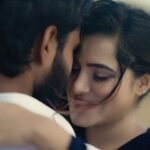 Ashu Reddy Instagram - You will love the song🎁 My next music album ♥️ #RAAVA @vijayvikranth23 @allurimanu.01 @cineflicks_vizag ☀️✅ #glimpse #ashureddy
