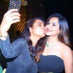Ashu Reddy Instagram - People who made my birthday special ♥️🧿 #ashureddy #birthday2022 #linkinbio 🍀