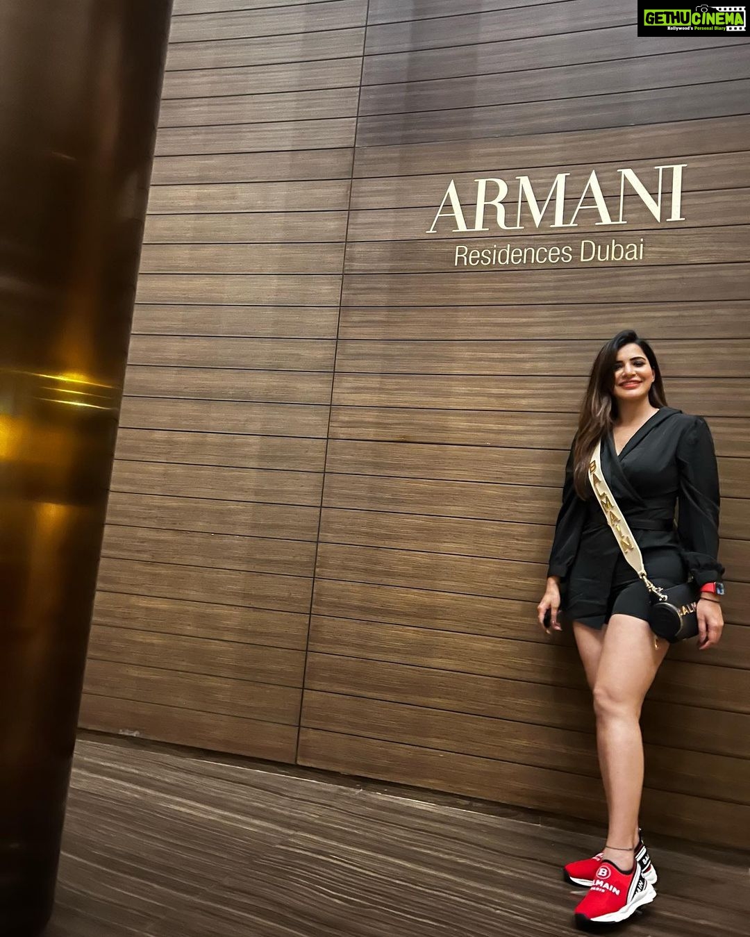 Ashu Reddy Instagram - ♥️ Dubai, my gift-- free tickets and passes!! For all who haven't visited, stay tuned.. coming soon #youtubesubscribers only 🔝🤩 ♥️ #ashureddy #vacation #vacaydoneright✔️ #subscribe #youtubechannel Dubai, UAE
