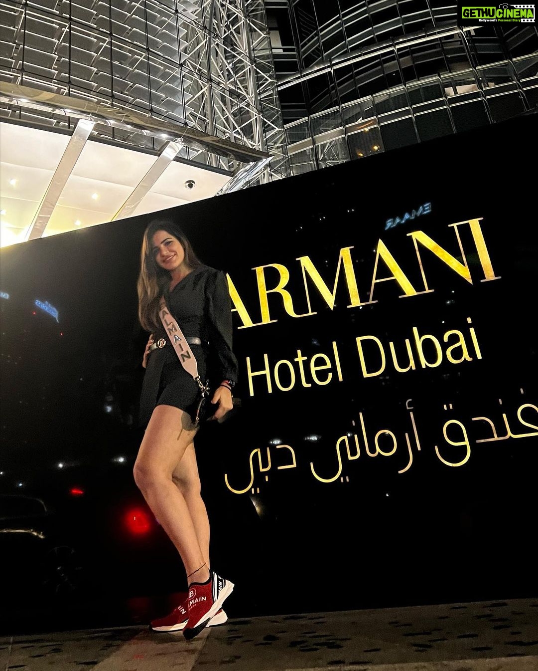 Ashu Reddy Instagram - ♥️ Dubai, my gift-- free tickets and passes!! For all who haven't visited, stay tuned.. coming soon #youtubesubscribers only 🔝🤩 ♥️ #ashureddy #vacation #vacaydoneright✔️ #subscribe #youtubechannel Dubai, UAE