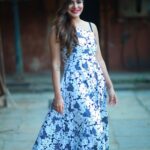 Ashu Reddy Instagram - Alright, it's been long time to wear a long dress 👗👀👹☀️ #ashureddy #photooftheday #photoeveryday @naveen_photography_official 🎥🤗