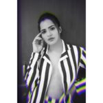 Ashu Reddy Instagram - Let's go France in my trance 🦀 watch the link in bio! 🤗 #ashureddy #confidenceissexy #haters🖕 @naveen_photography_official 🎥💛