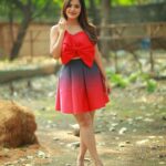 Ashu Reddy Instagram - Darling I'm a nightmare dressed like a day dream 💭👹🎊 #ashureddy #photooftheday #photoeveryday @naveen_photography_official 🎥♥️