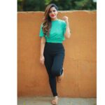 Ashu Reddy Instagram - Don't stop until you're proud of yourself 🙋🏻‍♀️♥️ #ashureddy #photooftheday #photoeveryday @naveen_photography_official 🎥