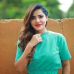 Ashu Reddy Instagram - Don't stop until you're proud of yourself 🙋🏻‍♀️♥️ #ashureddy #photooftheday #photoeveryday @naveen_photography_official 🎥