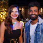 Ashu Reddy Instagram - My birthday celebrations video is now live on my YouTube channel. Watch it and enjoy ☺️♥️ LINK IN MY BIO 🍀🥳 #ashureddy #birthdaycelebrations #2022 #gratitude