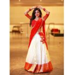 Ashu Reddy Instagram - VinayakChavithi..!♥️🎊 Watch PandagePandaga on @starmaa #ashureddy #festivevibes @argalacouture9 @petalsbyswathi @naveen_photography_official