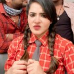 Ashu Reddy Instagram - Sorry to our beloved Co-director Rakessuuuu😂😂 but idhi nijam 😂 @k.rakeshreddy #reelsinstagram @gyaneshwar_putta #ashureddy #starmaa #comedystars