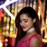 Ashu Reddy Instagram - Thank you for making my birthday special ❤️🎁 Couldn't thank @block22club enough!! Such an amazing people and amazing night 💕 MORE PICTURES COMING SOON..!! #bestclubintown #block22 #ashureddy BLOCK 22