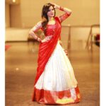 Ashu Reddy Instagram - VinayakChavithi..!♥️🎊 Watch PandagePandaga on @starmaa #ashureddy #festivevibes @argalacouture9 @petalsbyswathi @naveen_photography_official