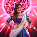 Ashu Reddy Instagram - Smile with your heart ❤️ #ashureddy @argalacouture9 @petalsbyswathi @naveen_photography_official @joshapp.telugu @officialjoshapp