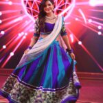 Ashu Reddy Instagram - Smile with your heart ❤️ #ashureddy @argalacouture9 @petalsbyswathi @naveen_photography_official @joshapp.telugu @officialjoshapp
