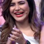 Ashu Reddy Instagram - Don't miss it 6:30PM @etvplusindia with @anchorravi_offl @gyaneshwar_putta @jabardasth_ajay