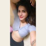 Ashu Reddy Instagram - Sexy isn't a shape or move, it's an attitude thing! ❤️ #ashureddy #lockdownlearning #bepositive✌