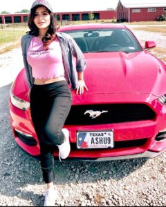 Ashu Reddy Instagram - Back to Good days, #myfirstcar #mustang #ashureddy ❤️