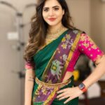 Ashu Reddy Instagram - Kissiimee, close your eyes and missie meee!! 😛❤️ #feelingdesi #ashureddy