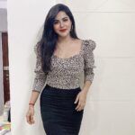 Ashu Reddy Instagram - Smile and energy is everything we need in 2021 #ashureddy #beconfident