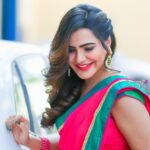 Ashu Reddy Instagram - Smile 😊 it costs you nothing! ❤️ #ashureddy @hairstylistravi @praveen_px_photography #happydays