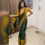 Ashu Reddy Instagram – • Saree is a dignity every Indian woman walks with • #HAPPYDIWALI #ashureddy 🌹❤️