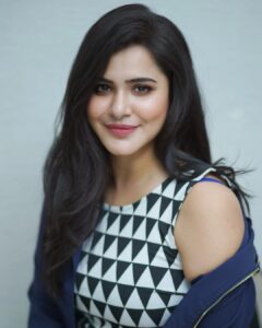 Ashu Reddy Instagram - You are the apple of my eye 👁❤️🤩🤚🏻