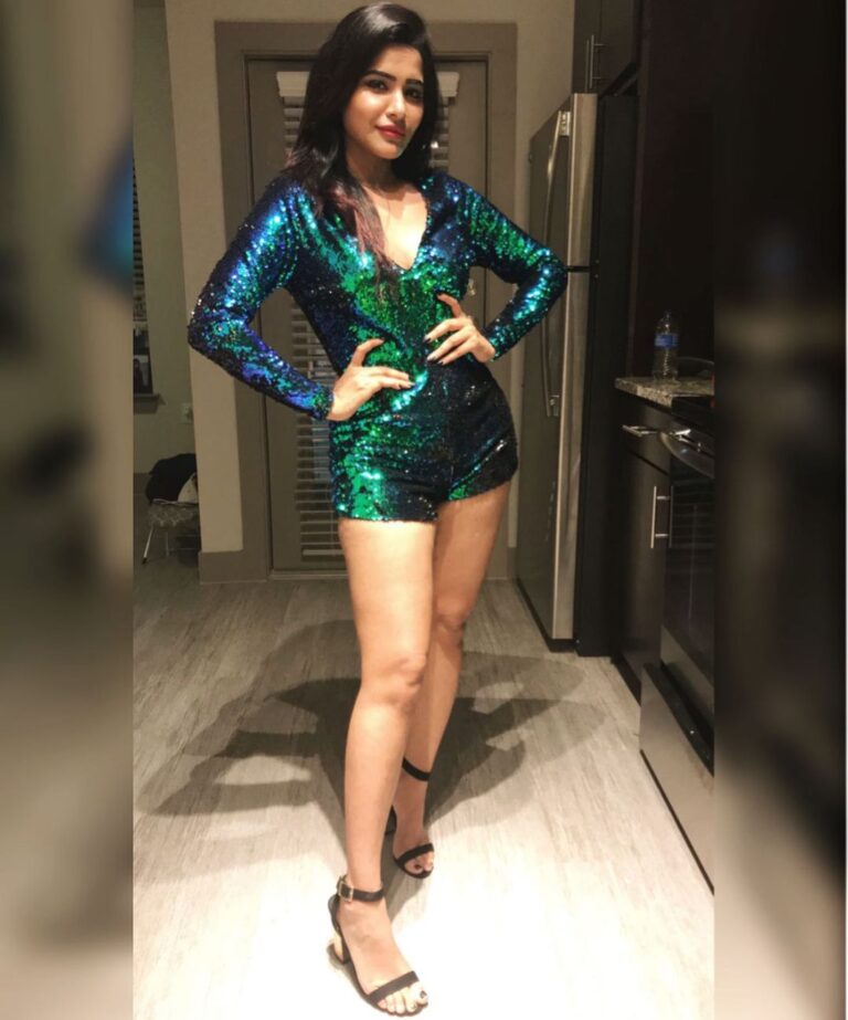 Ashu Reddy Instagram - I feel like I got a dress outta PUBG🌹 #lockdown2020