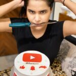 Ashu Reddy Instagram - I'm so happy for the positive response for my YouTube content. Thank you everyone and keep supporting ❤️ Received this yummy CAKE from @ambrosia.hyd 🌹 #myfavorite #keepingupwithashu 🥳 Don't forget to swipe to see the last picture, 😂