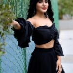 Ashu Reddy Instagram - Besides chocolate, you're my favorite ❤️ DC : @_rachana.reddy 🌹