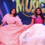 Ashu Reddy Instagram -