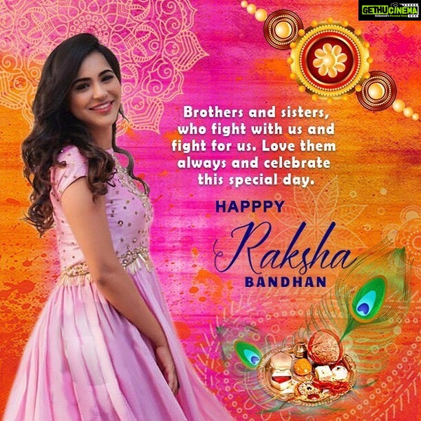 Ashu Reddy Instagram - Happy Raksha Bandhan and Independence Day. Jai Hind! #proudtobeindian🇮🇳