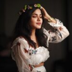 Ashu Reddy Instagram - Being peaceful is her strength ❤️ #lifequotes