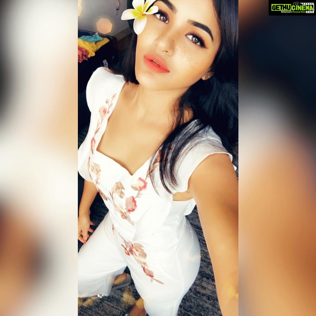 Ashu Reddy Instagram - • I do things they say I can't • #mean 😏❤️