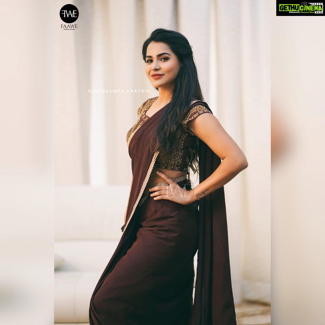 Ashu Reddy Instagram - Chocolate georgette 🤗👑 @faawe.fashionhouse ❤️