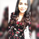 Ashu Reddy Instagram - • Many thoughts behind the smiles • ❣️