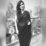 Ashu Reddy Instagram - Absolutely 🖤