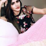 Ashu Reddy Instagram - • Mood right now • 💥🔥 #peacemuchneeded 🌸