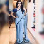 Ashu Reddy Instagram - Holy Blues!💙 #sareestyle 🤩