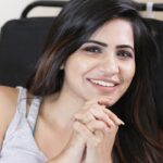 Ashu Reddy Instagram - Forget all fears and drama in the life, just smile away! #motivationalwednesdays☀ 💙