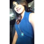 Ashu Reddy Instagram - •= Smile to survive on a Monday =• #helloweekdays 🙌🏻💙
