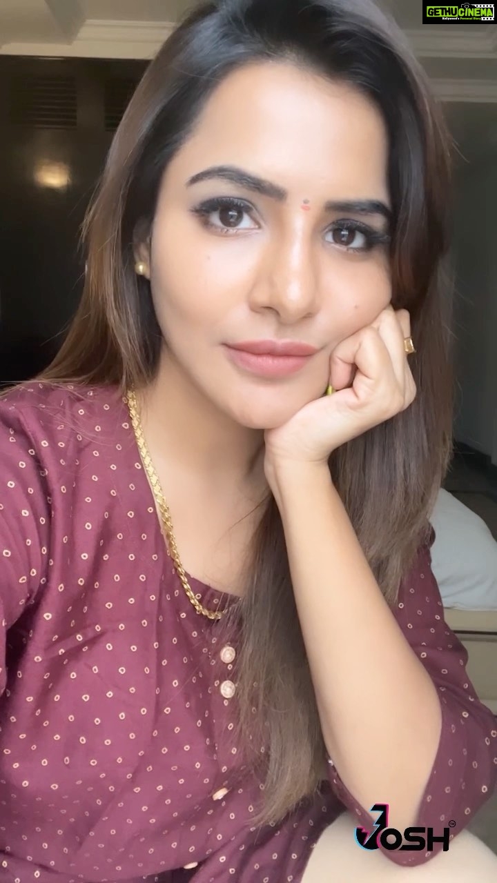 Ashu Reddy Instagram - Nerajana ♥️ #ashureddy #reels @officialjoshapp @joshapp.telugu 🎉