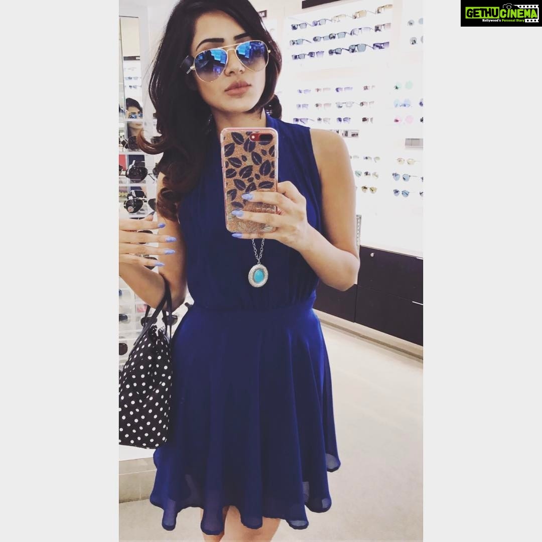 Ashu Reddy Instagram - •Gratitude is attitude• #bluelove💙