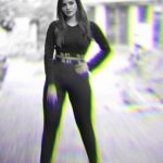 Ashu Reddy Instagram - I slay, I slay and I sllllaaaaaayyyy..!! 😎🎊 #ashureddy #photooftheday #photoeveryday #slay @naveen_photography_official @hairstylistravi 🎊