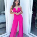 Ashu Reddy Instagram – Bad and boujee, yet a mood swinger!! 🥳🎊 #ashureddy #sunnydays☀️ #pinkjumpsuit #vibes #tannedskin Wynwood Walls & Art District, Miami