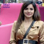 Ashu Reddy Instagram – Wait for your turn and you will see great things ❤️✌️

#Ashureddy
Outfit by @ahtiboutique

#BiggBossNonStop #biggbosstelugu #biggboss #disneyhotstar #Pichhekistha #bigbossott #foryou #supportashureddy #biggbossashureddy #instagram #supportyourashu #love