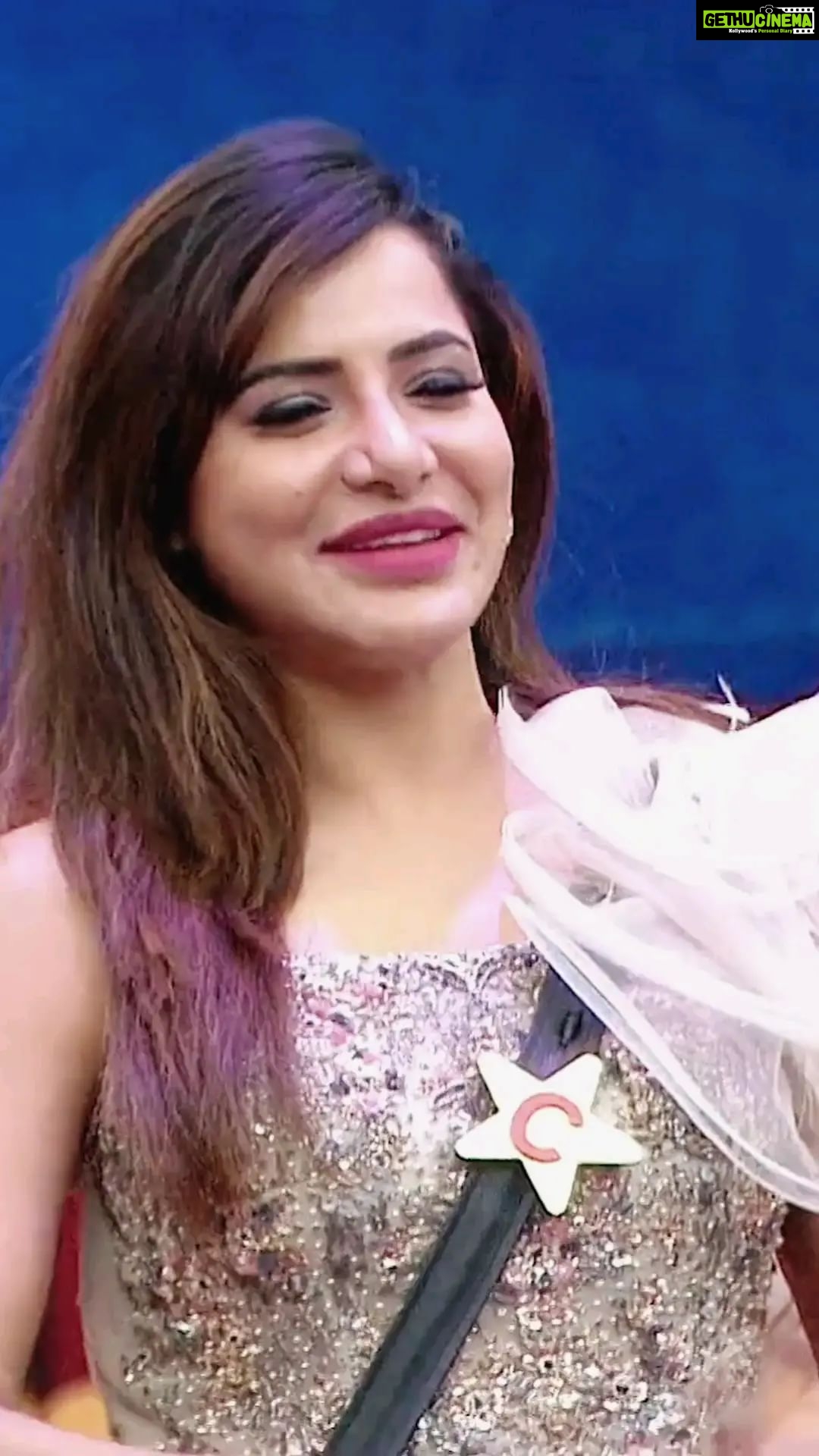 Ashu Reddy Instagram - The best answer for my success in the house is being a ‘CAPTAIN’. Thank you each and everyone for your Love & Support. Special thanks to audience who supported me ,Love you and Thank you 💕 #Ashureddy #BiggBossNonStop #biggbosstelugu #biggboss #disneyhotstar #Pichhekistha #bigbossott #foryou #supportashureddy #biggbossashureddy #instagram #supportyourashu #love #captain #reels #reelsinstagram