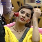 Ashu Reddy Instagram - Stay Strong 💪💪 #Ashureddy #BiggBossNonStop #biggbosstelugu #biggboss #disneyhotstar #Pichhekistha #bigbossott #foryou #supportashureddy #biggbossashureddy #instagram #supportyourashu #love