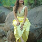 Ashu Reddy Instagram - Hold still, your name is going to get a meaning soon!! ♥️🏆 #ashureddy 🌟 @petalsbyswathi 🎉 @naveen_photography_official