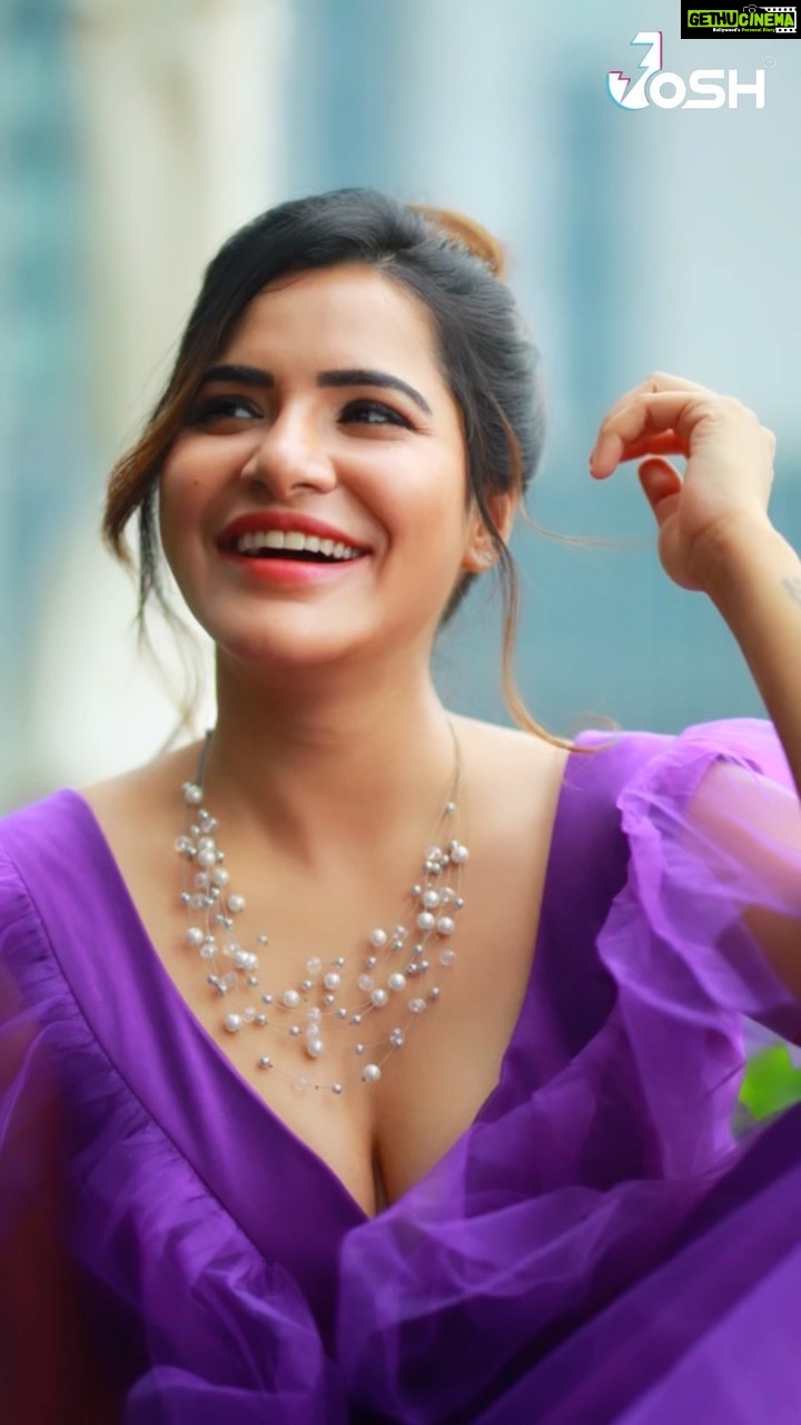 Ashu Reddy Instagram - Purple. Peace. Positivity💯♥️. #ashureddy #reels @naveen_photography_official @hairstylistravi @officialjoshapp @joshapp.telugu