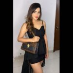 Ashu Reddy Instagram - Week endingggg in my style 🙆🏻‍♀️👹♥️ #ashureddy #weekendvibes #travelgram #instavibes