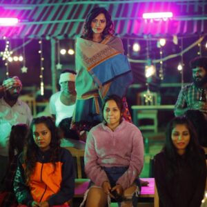 Ashu Reddy Instagram - A TRIBUTE TO SAMANTHA..!! 😍♥️ Coming soon, I'm sure you already guessed the song!! For the first time ever, tried something like this! #ashureddy #tributetosam #albumsong 

Make over by @celebritysecretsindia 

Directed by
@w_i_n_od 

Production 
@tree_.house_. 
Styled by
@pravalli_sarma

Choreography 
@_tejaswani_behera_official_ @sudarshan_master_official 

Dop 
@rehanshaik_17